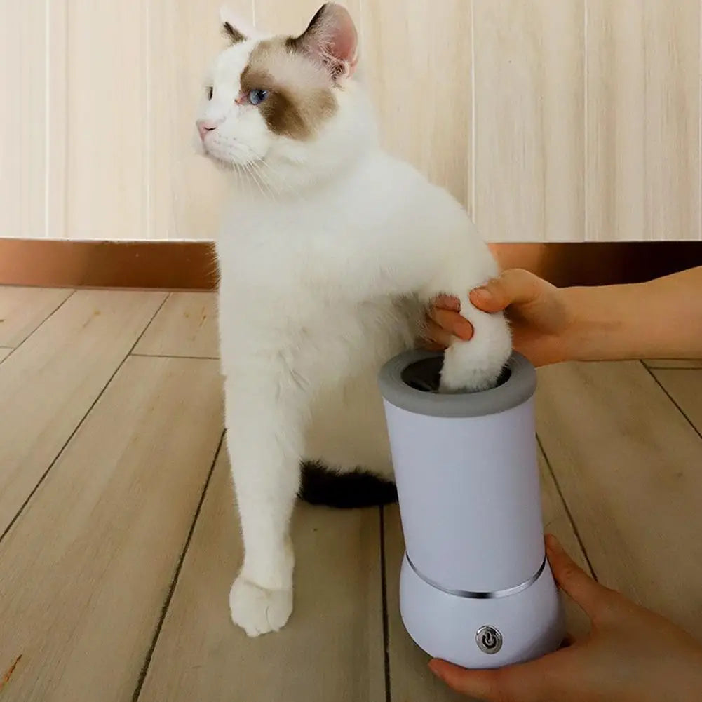Revolutionary Portable Dog Paw Washer - Effortless Cleaning for Small to Medium Dogs and Cats, USB Rechargeable & Automatic!